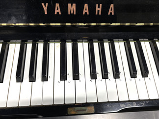 買取アップライトピアノ ヤマハ U3Gの鍵盤書き込み