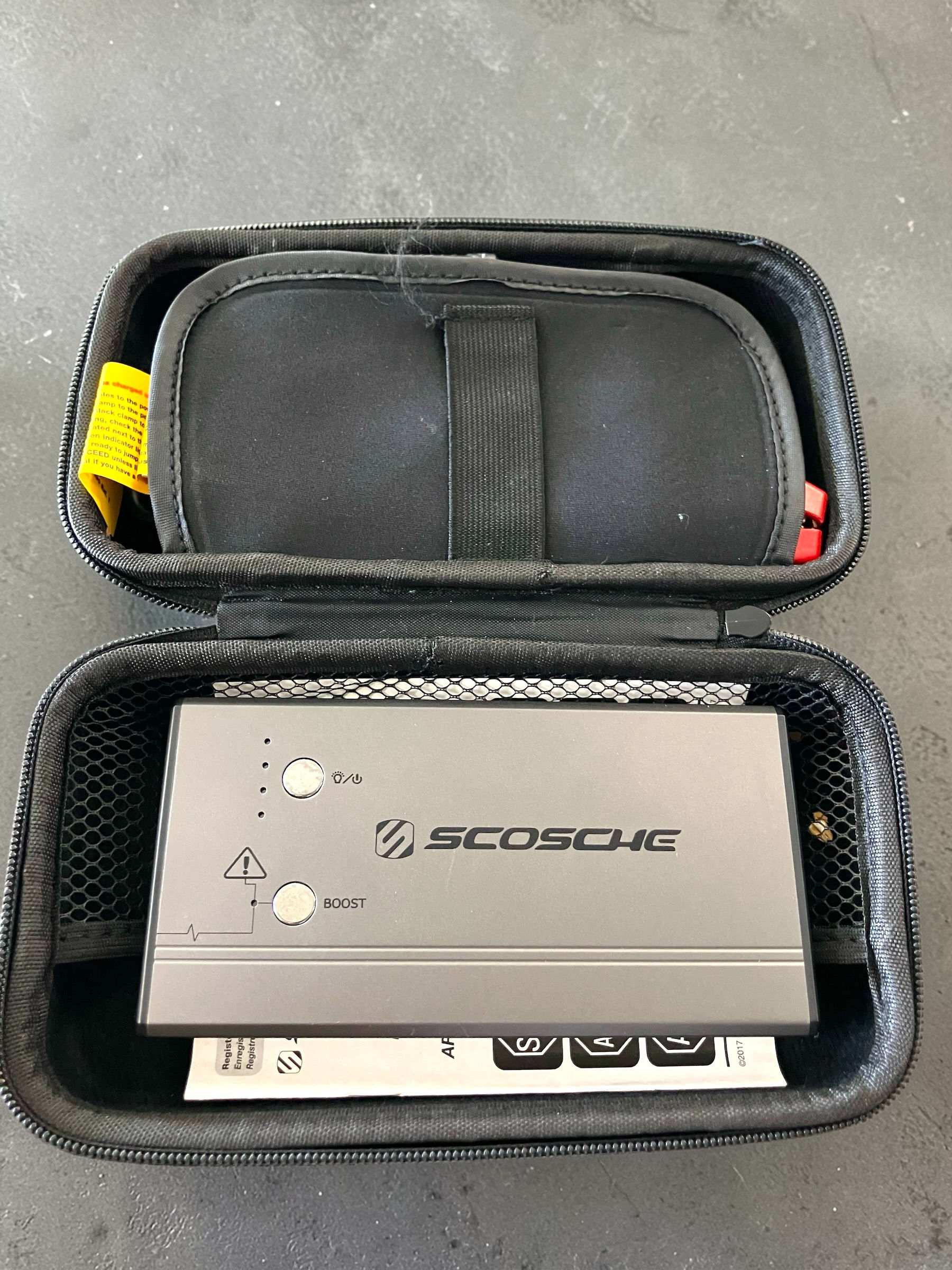 Scosche PowerUp 300 Jump Starter
