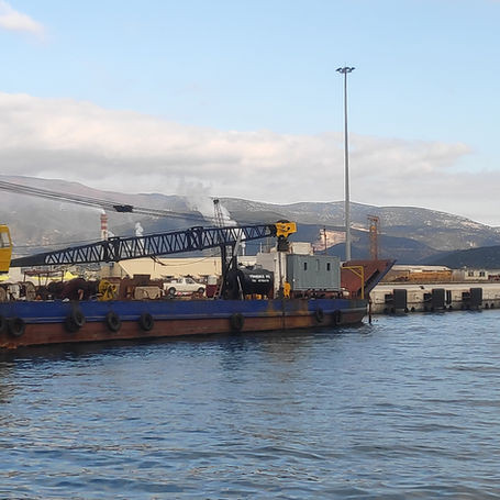 Πλωτός γερανός ΣΟΡΟΚΟΣ