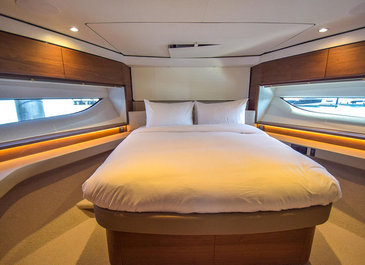 Princess F62 2022 (13).jpg