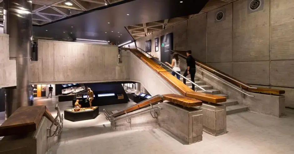 20190619163702.mueso