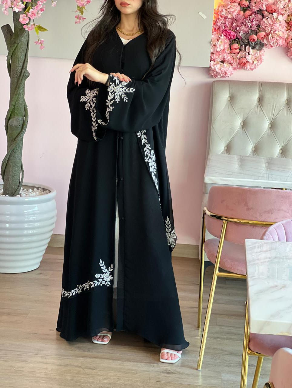 الصورة المصغرة: شيفون تطريز وشك