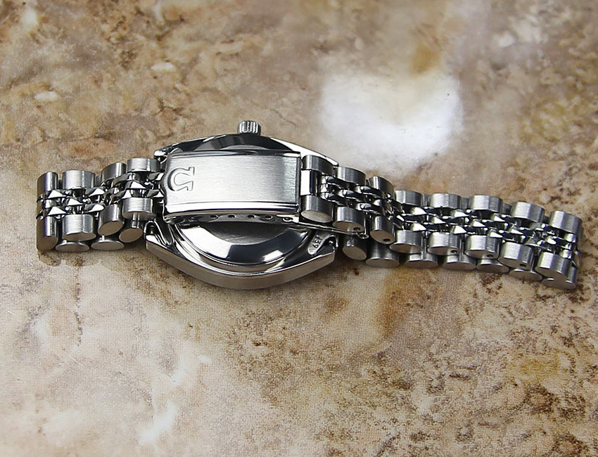 Thumbnail: Omega Constellation Ladies Watch - Silver Dial