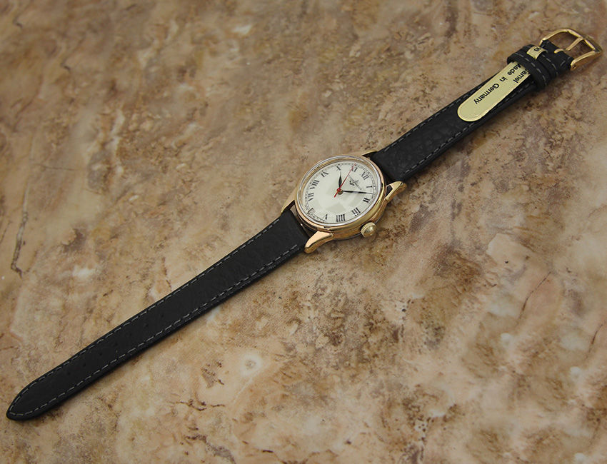 Thumbnail: 1960s Ulysse Nardin 32mm Men's Watch