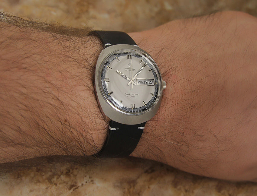 Thumbnail: Omega Seamaster Cosmic 35mm Men's Watch