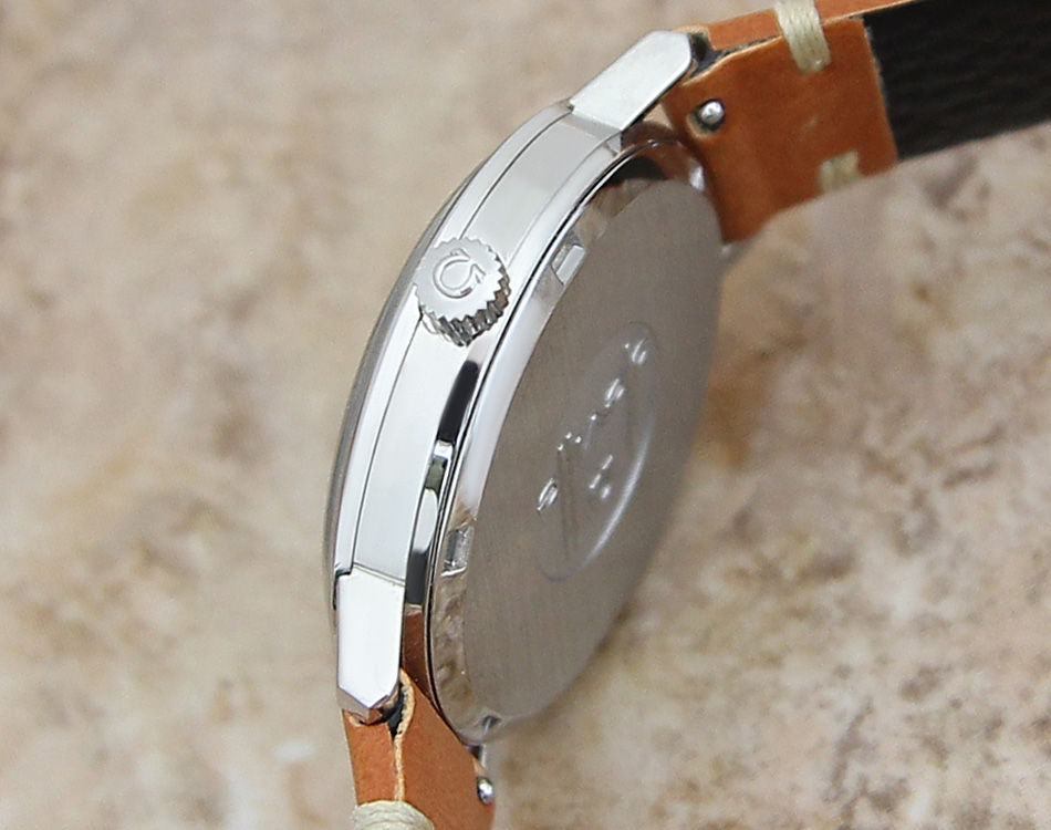 Thumbnail: Omega DeVille Cal 1002 Auto Swiss 35mm Men's 1970 Watch