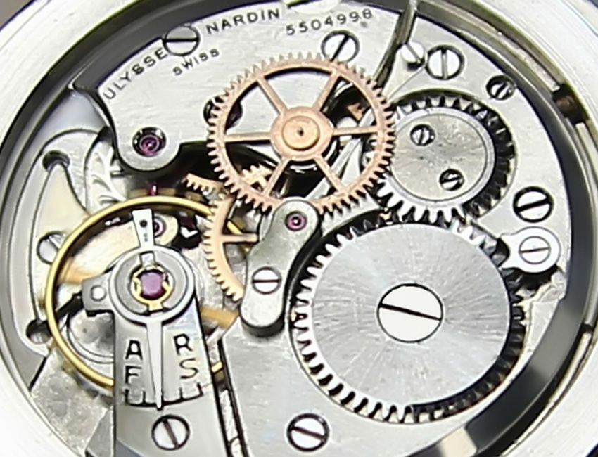 Thumbnail: Ulysse Nardin Men's Watch - Black Dial