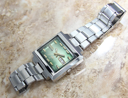 セイコーSEIKO 5ACTUS自動巻き時計 　6106－5530　オールド セイコーSEIKO 5ACTUS自動巻き時計 6106－5530 オールド