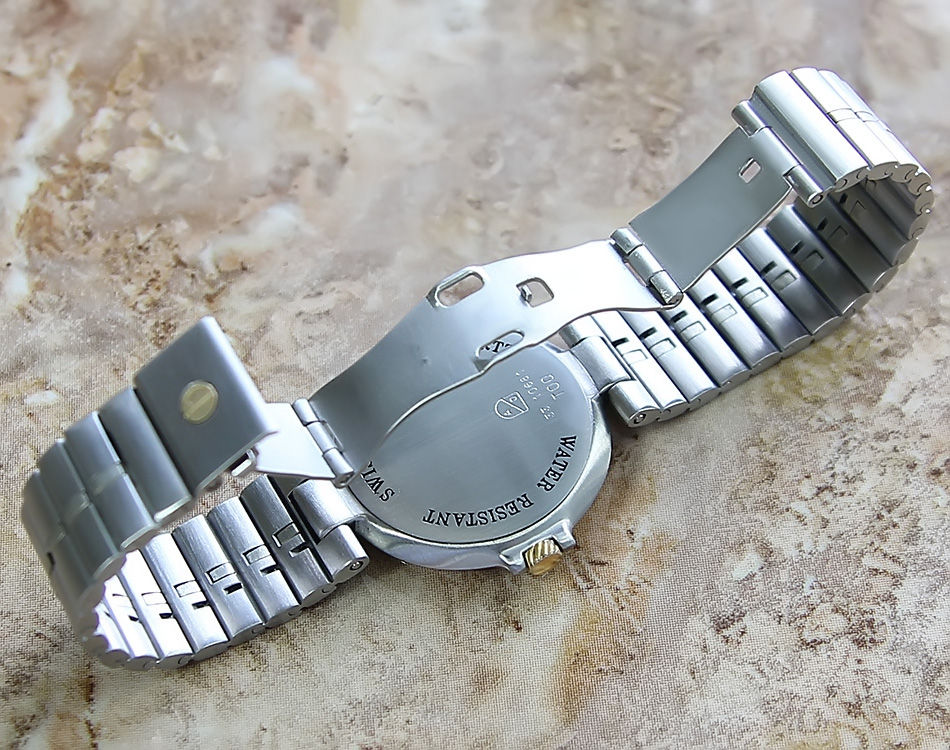 Thumbnail: Dunhill Swiss Made Quartz Unisex Luxury Stainless Steel 32mm Dress Watch
