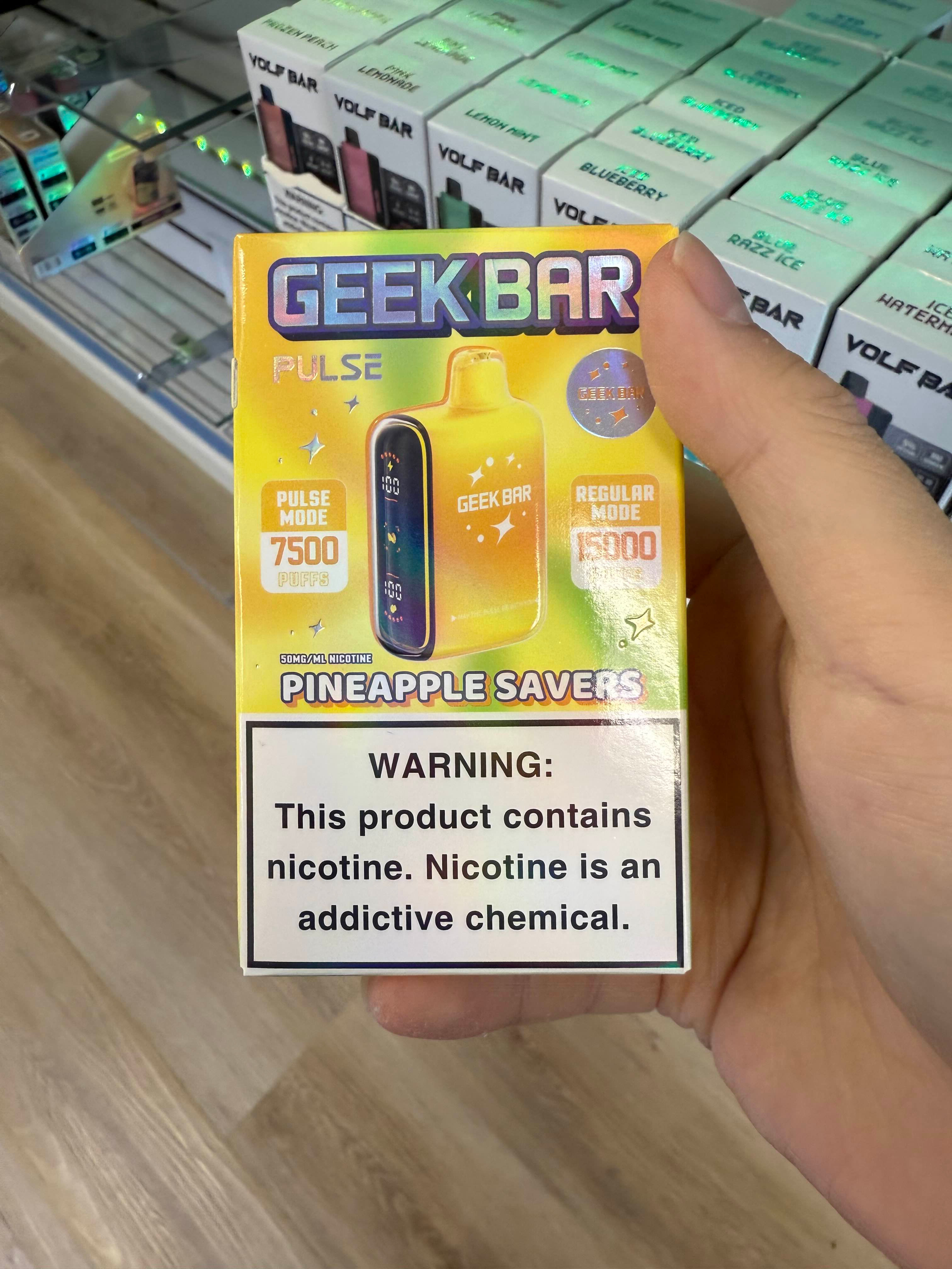 Geekbar-Pineapple Savers