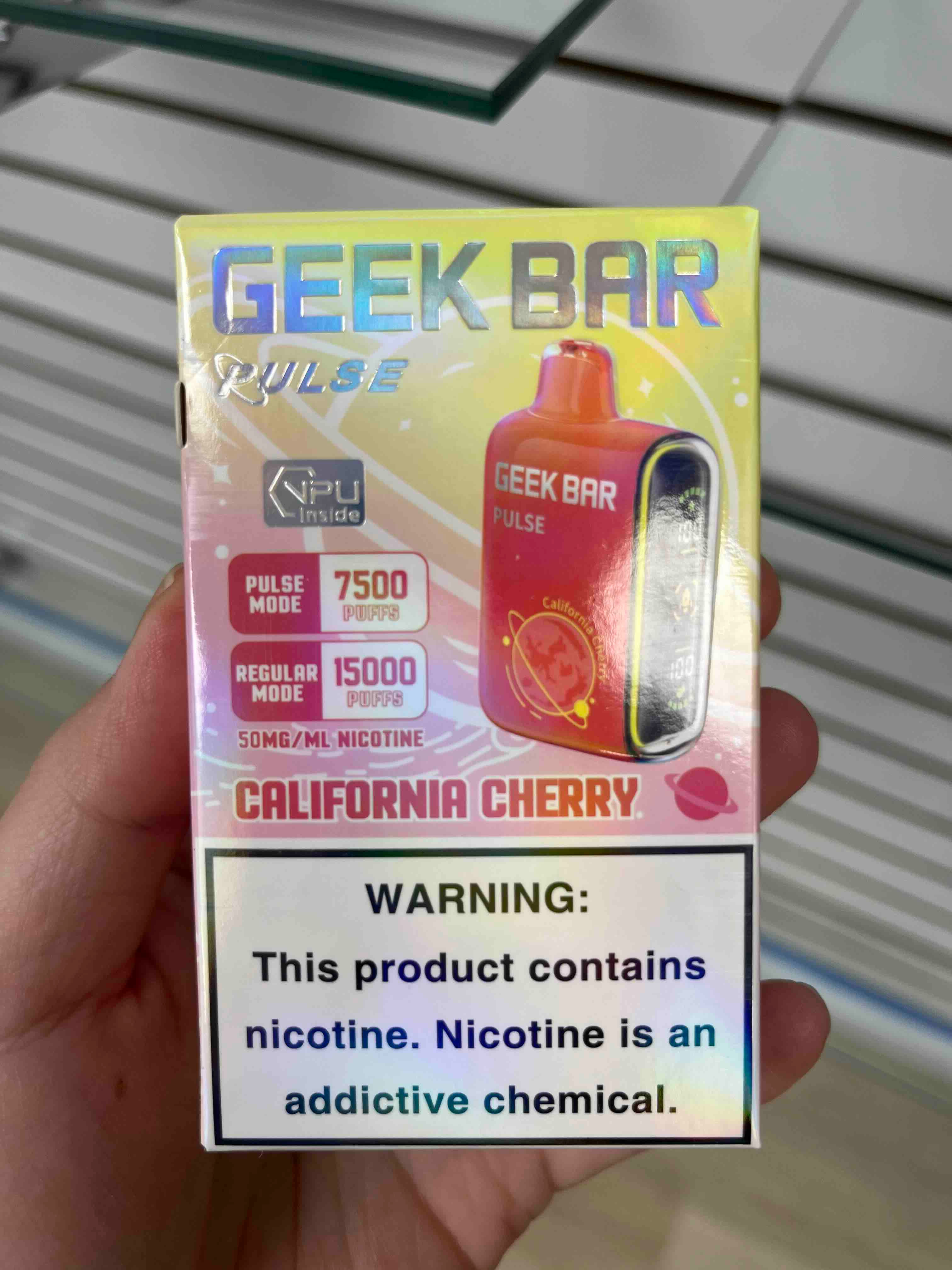 Geekbar-California Cherry