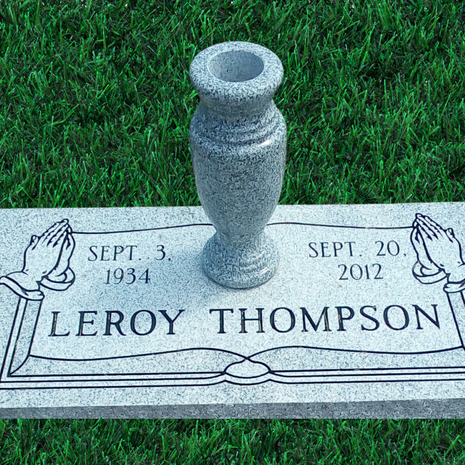 Clarksville Highway Memorials (39).png