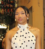 Vera Nelson Headshot