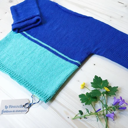 Pull la Péronnelle tricoté main bébé