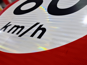 Placas - sinais retrorrefletivos