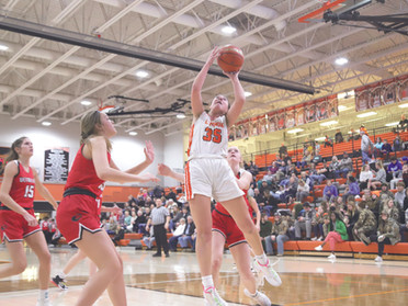 LHS girls fall to Vermillion, earn comeback win over Deubrook Area
