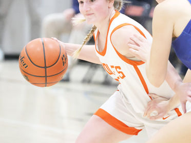 LHS girls take down SFC