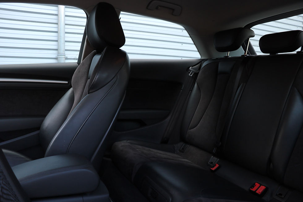 Miniature : AUDI A3 (8V) Ambition 2.0TDI