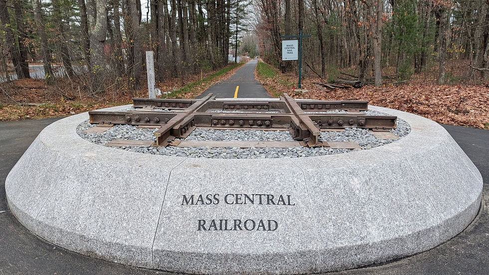 The South Sudbury station monument