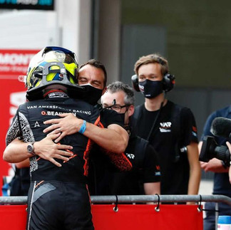 Oliver Bearman winning F4