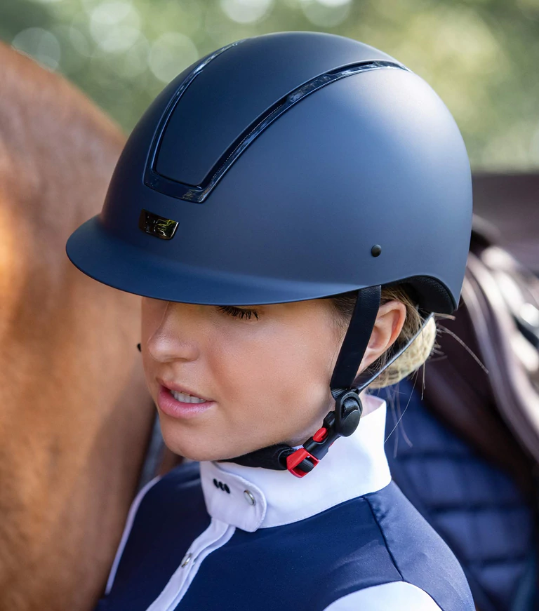 Thumbnail: PE Endeavour  Helmet
