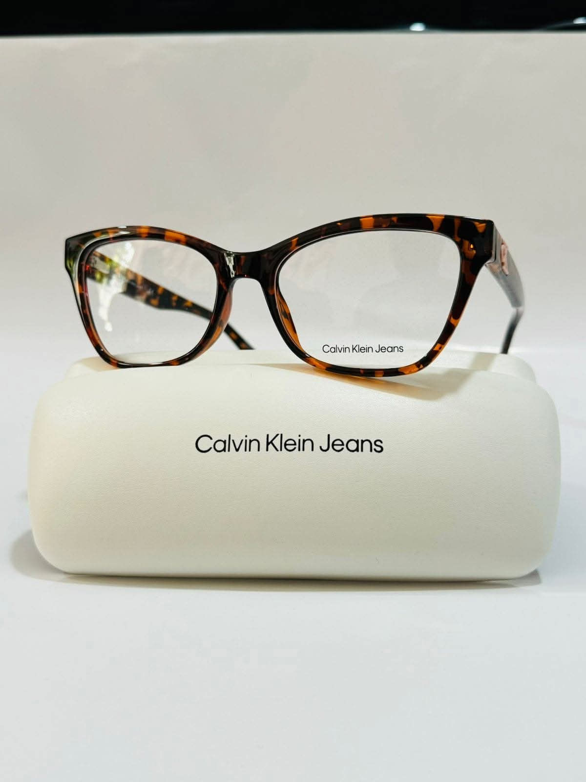 Calvin Klein Jeans Orange Carey