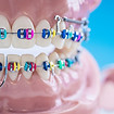 close-up-herramientas-dentista-modelo-or