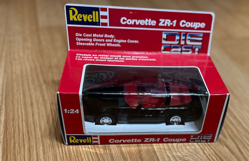Revell 1:18 DIE-CAST MODEL コンバーチブル アメリカ RARE Revell Volkswagen Convertible 1:18 Scale Die-Cast No