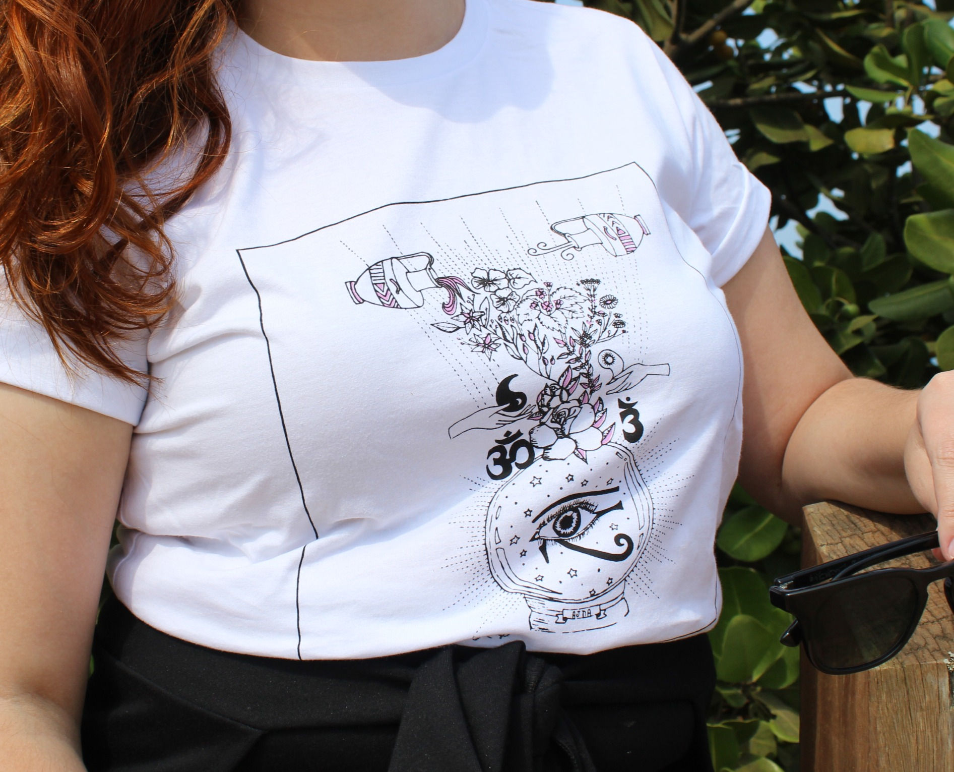 T-Shirt Consciência - Branco