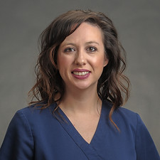 Stephanie Dewitt.jpg