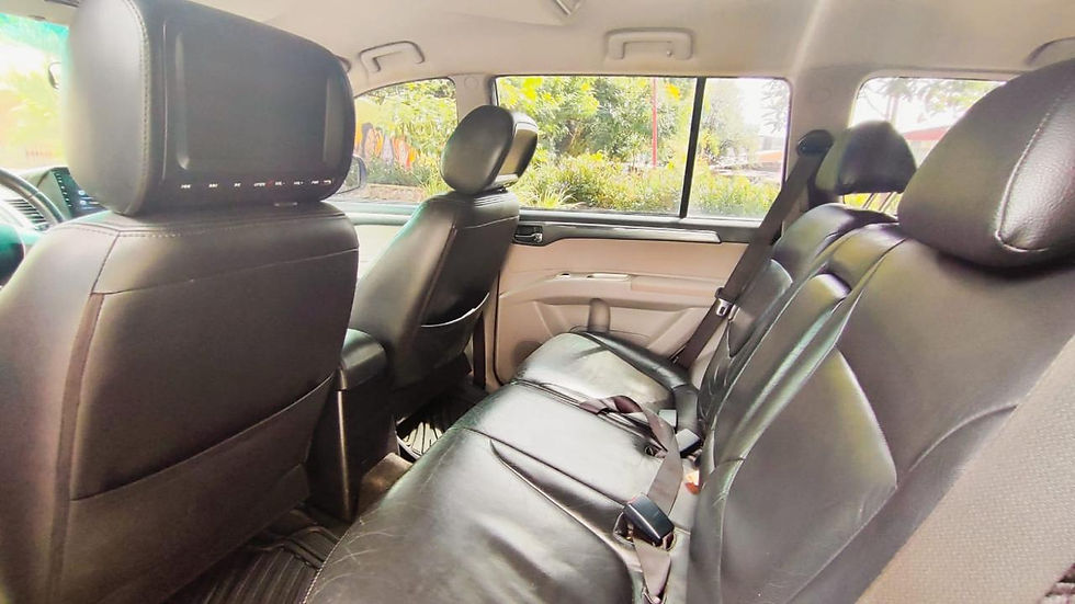Miniatura: Mitsubishi Montero Sport 2015