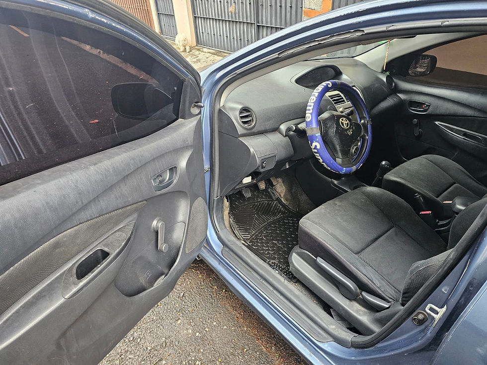 Miniatura: Toyota Yaris 2010
