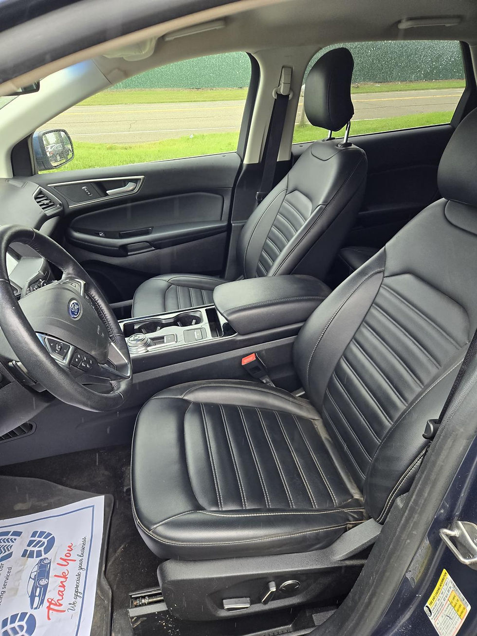 Thumbnail: 2019 Ford Edge SEL