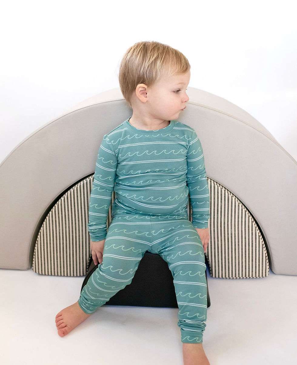 Thumbnail: Waves Two-Piece Set