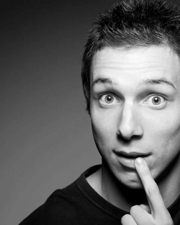 Jez Constable Headshot 04.jpg