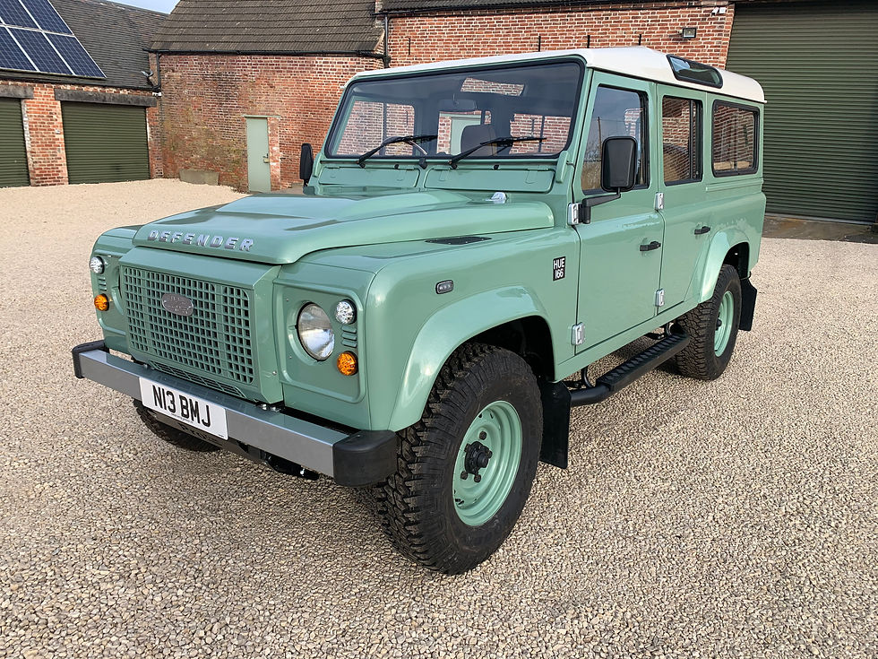 Thumbnail: 2002 Defender 110 Heritage Custom Edition