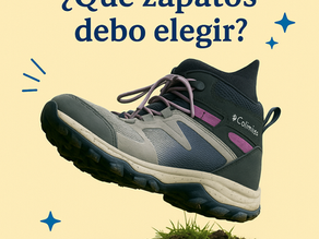 una bota o zapatillas de trekking