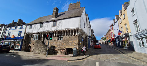 Aberconwy House, Conwy Tours, Conway Tours, Conway Guided Tours, Conwy Guided Tours, Conwy walking Tours, Conway walking tours, Conwy history