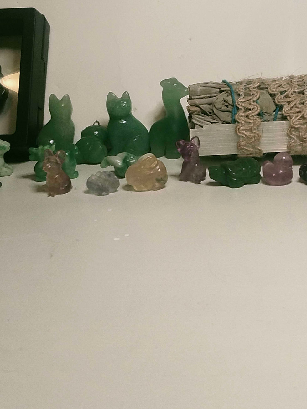 Tiny town crystal carvings. 2 tiny carvings for $10