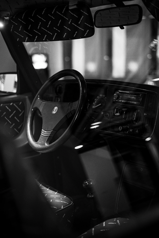Saab - B&W