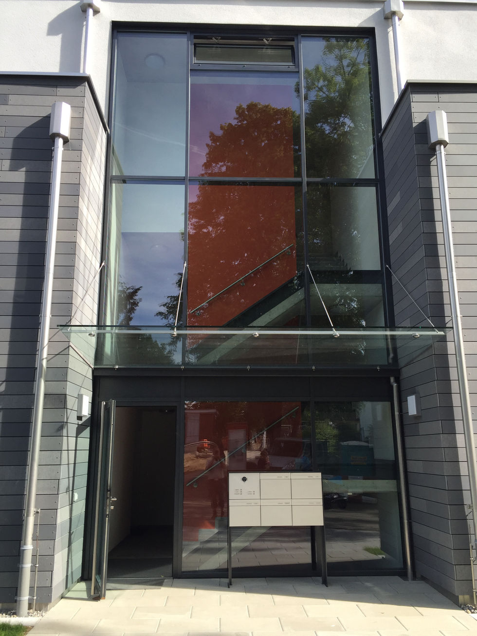 Glasfront