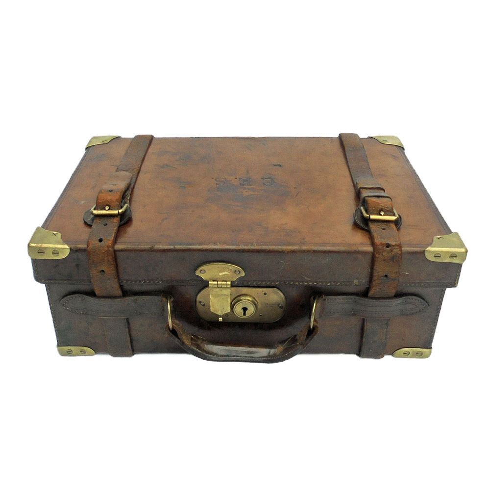 Antique leather cartridge case
