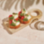 Bruschetta with pesto and stracciatella