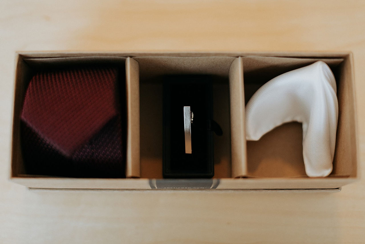 Groom accessories