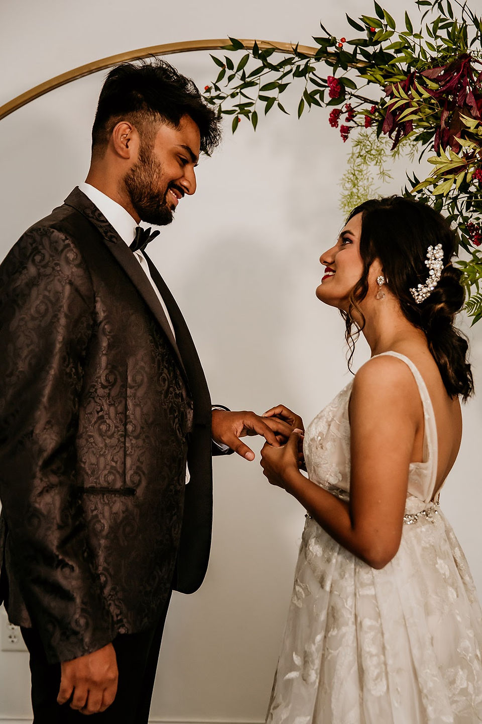 Bride and groom getting married in Chicago