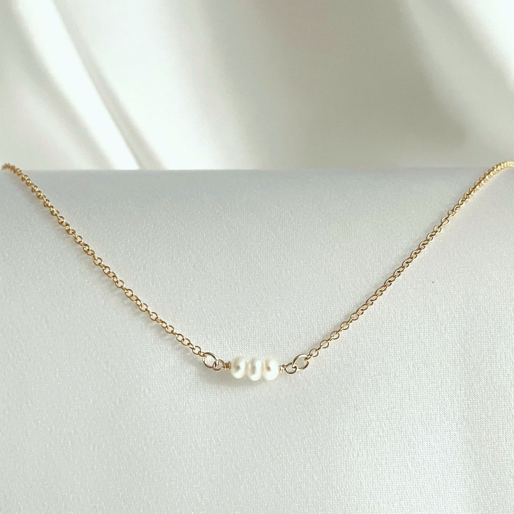 Dainty Pearl Necklace