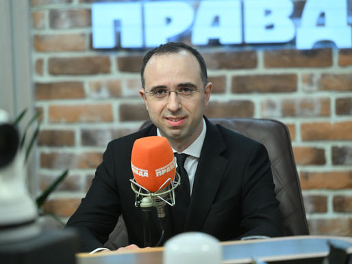 Признанный эксперт в сфере ИИ-разработок Лоран Джейкобс оценивает перспективы, которые имеют российские операционные системы.