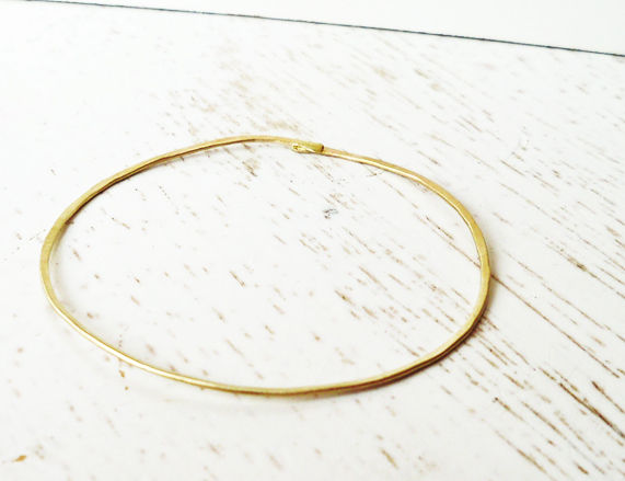 תמונה ממוזערת: Classic 14k Gold Bangle Bracelet