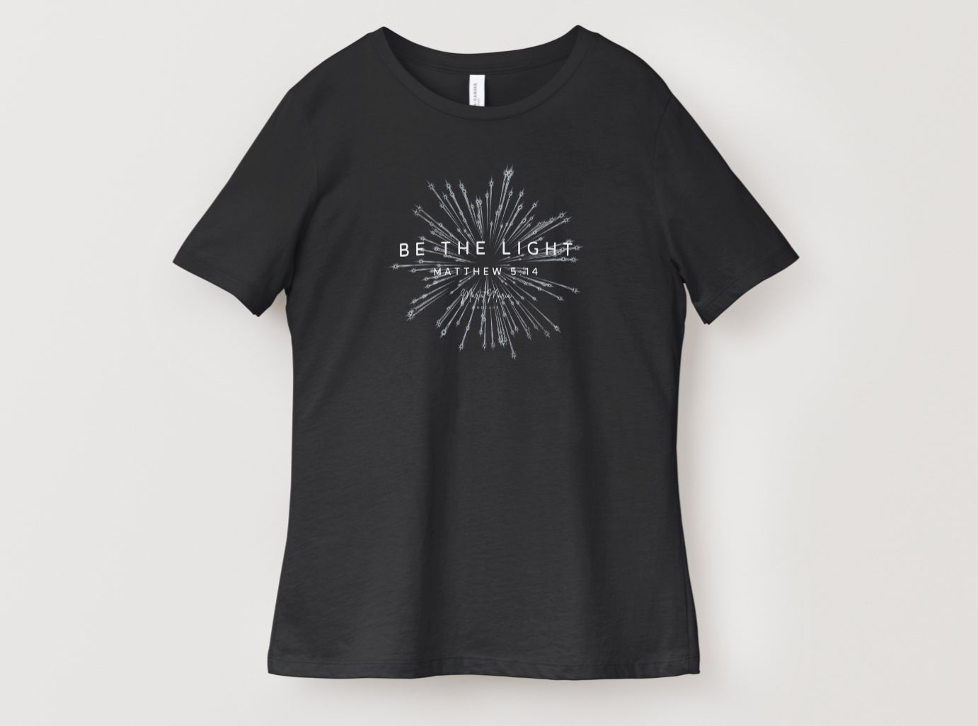 Camiseta Be the Light – Marta Maria Podcast