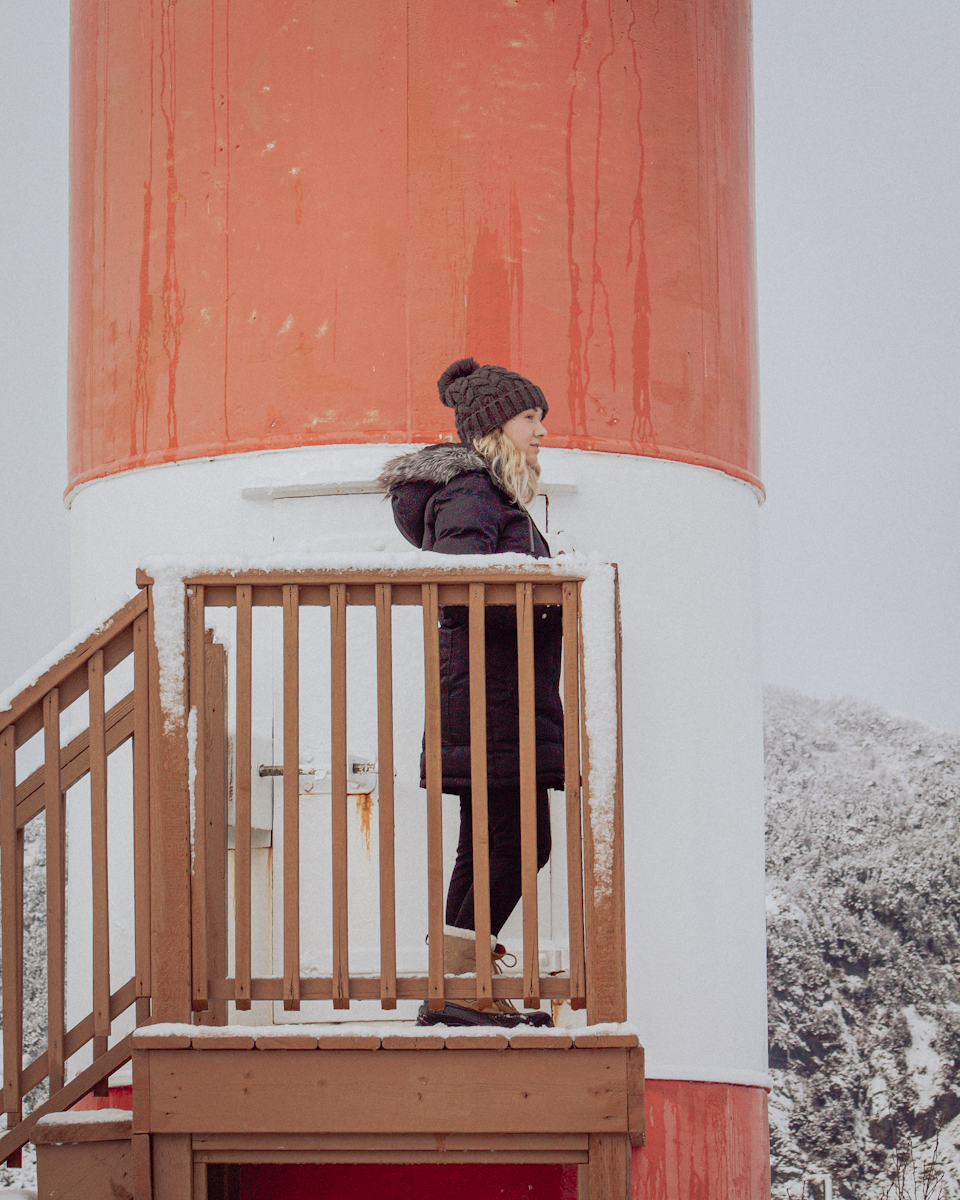Travel blogger visits Rocky Point Lighthouse in Harbour Breton, Newfoundland
